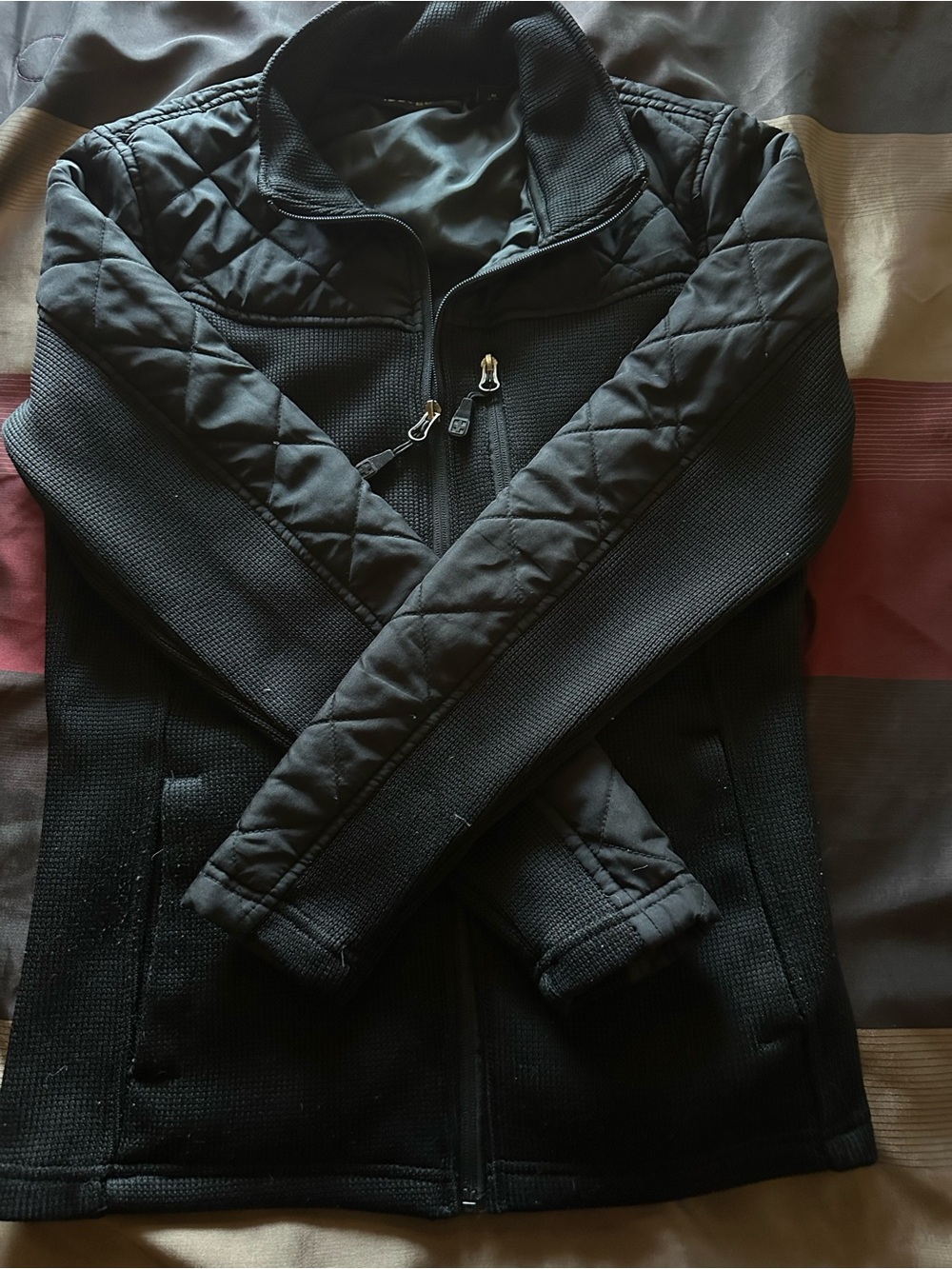 Swiss Tech Black Quilted-Sleeve Bomber Jacket